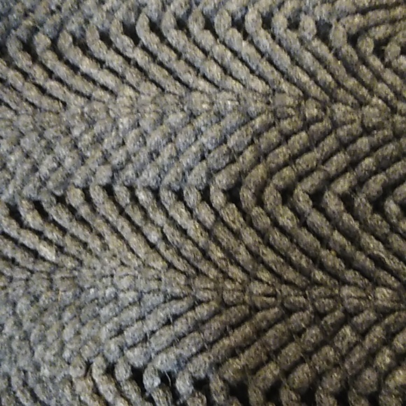 Scarf - Picture 3 of 6